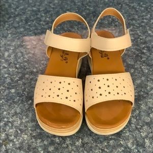 Sandals for girls, size 1.5